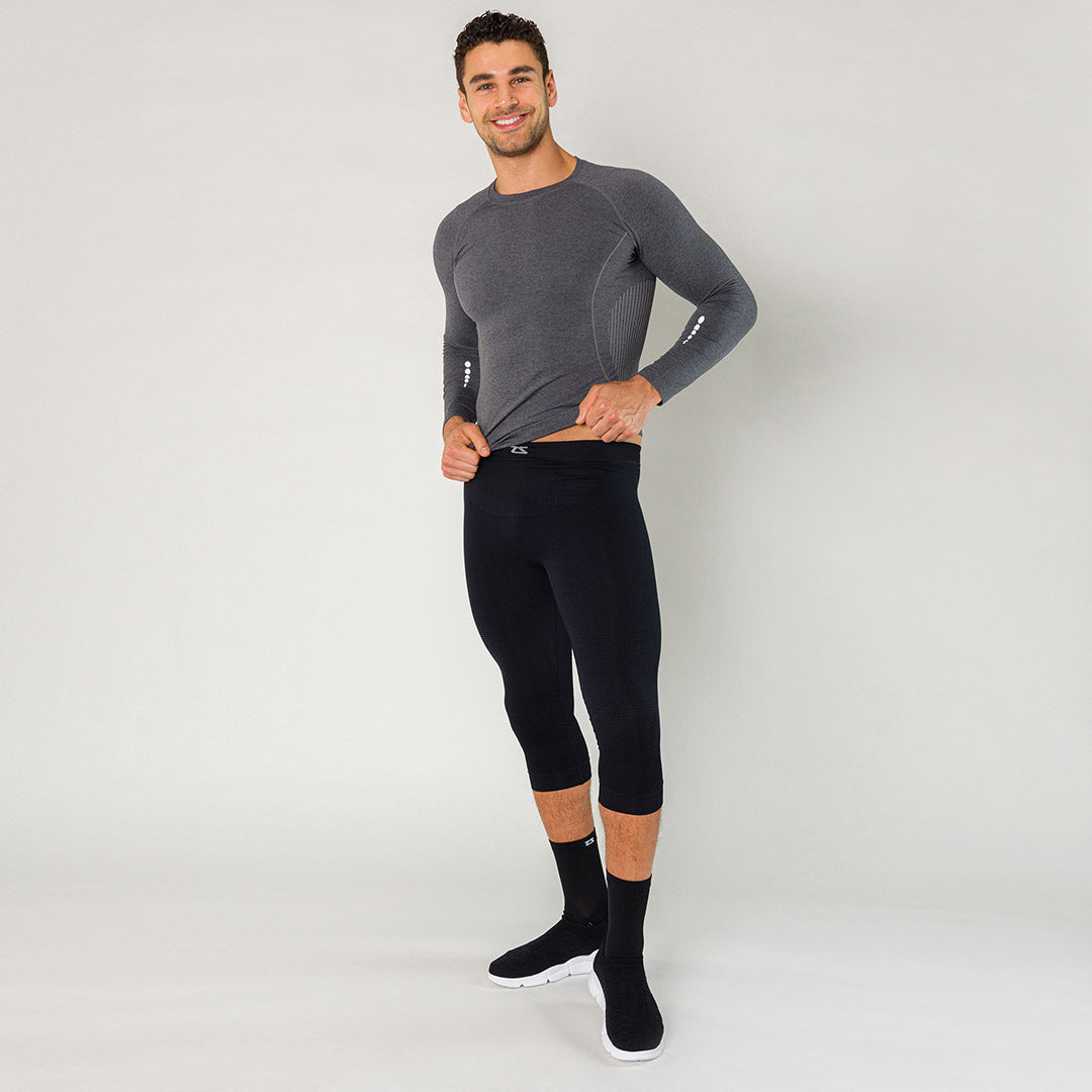 Capris Ultra Stretch Skinny Pants in Dark Gray