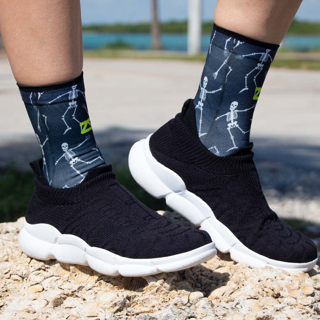 Skeletons Socks (Mini-Crew)Socks - Zensah