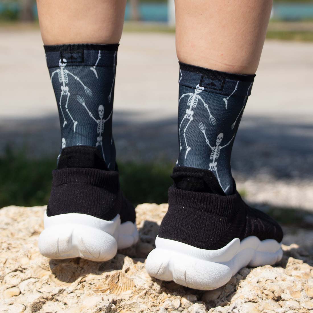 Skeletons Socks (Mini-Crew)Socks - Zensah